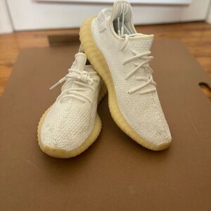 Adidas Yeezy Boost 350 v2